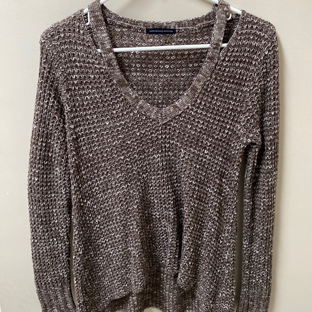 Lightly worn. Size M.